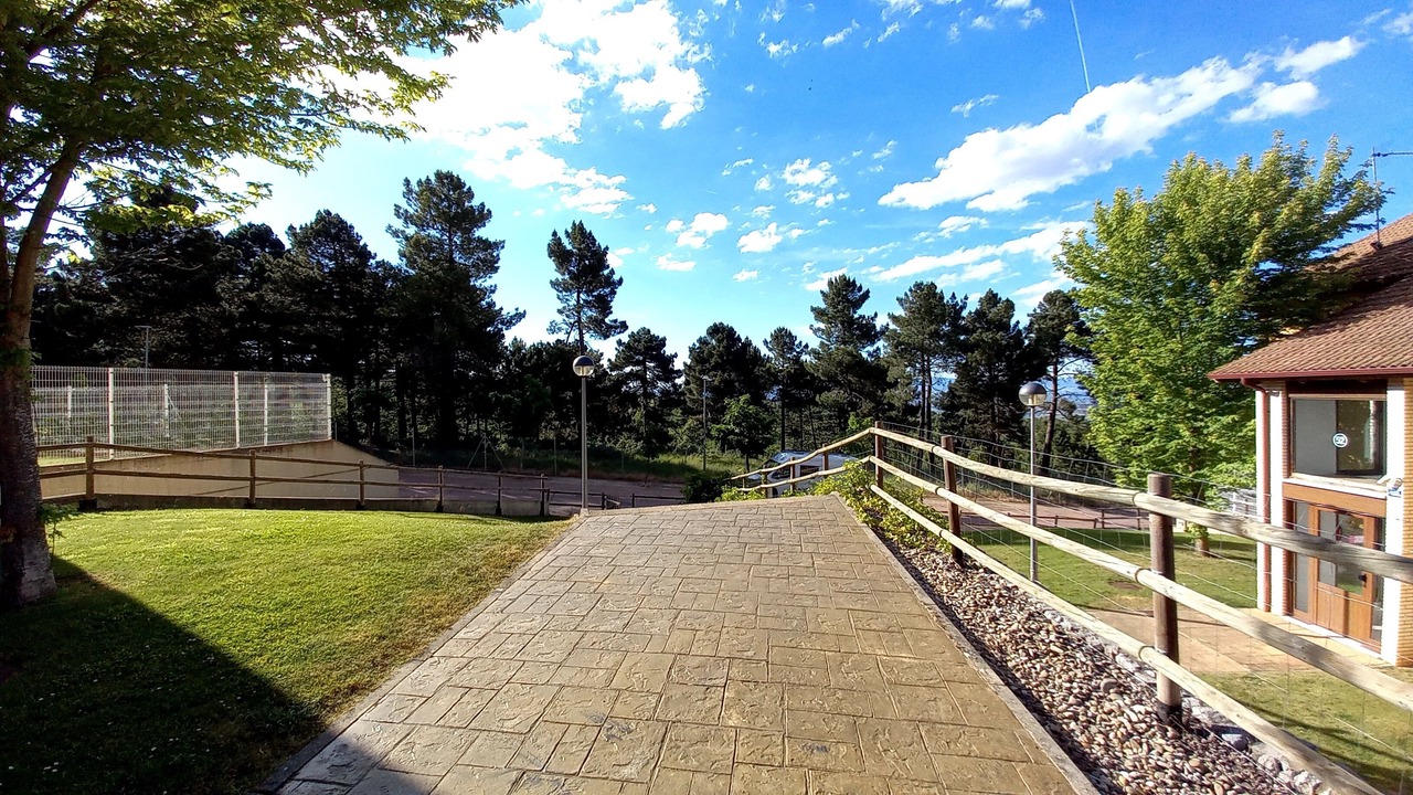 Photo of Outdoor in Sojuela