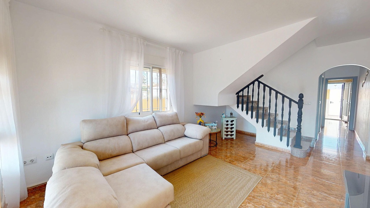 Photo of Livingroom in Los Nietos