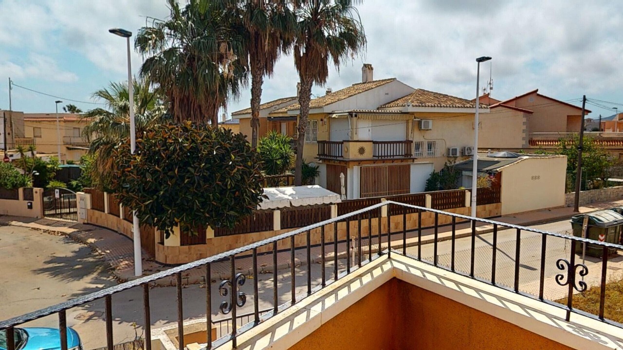 Photo of Outdoor in Los Nietos