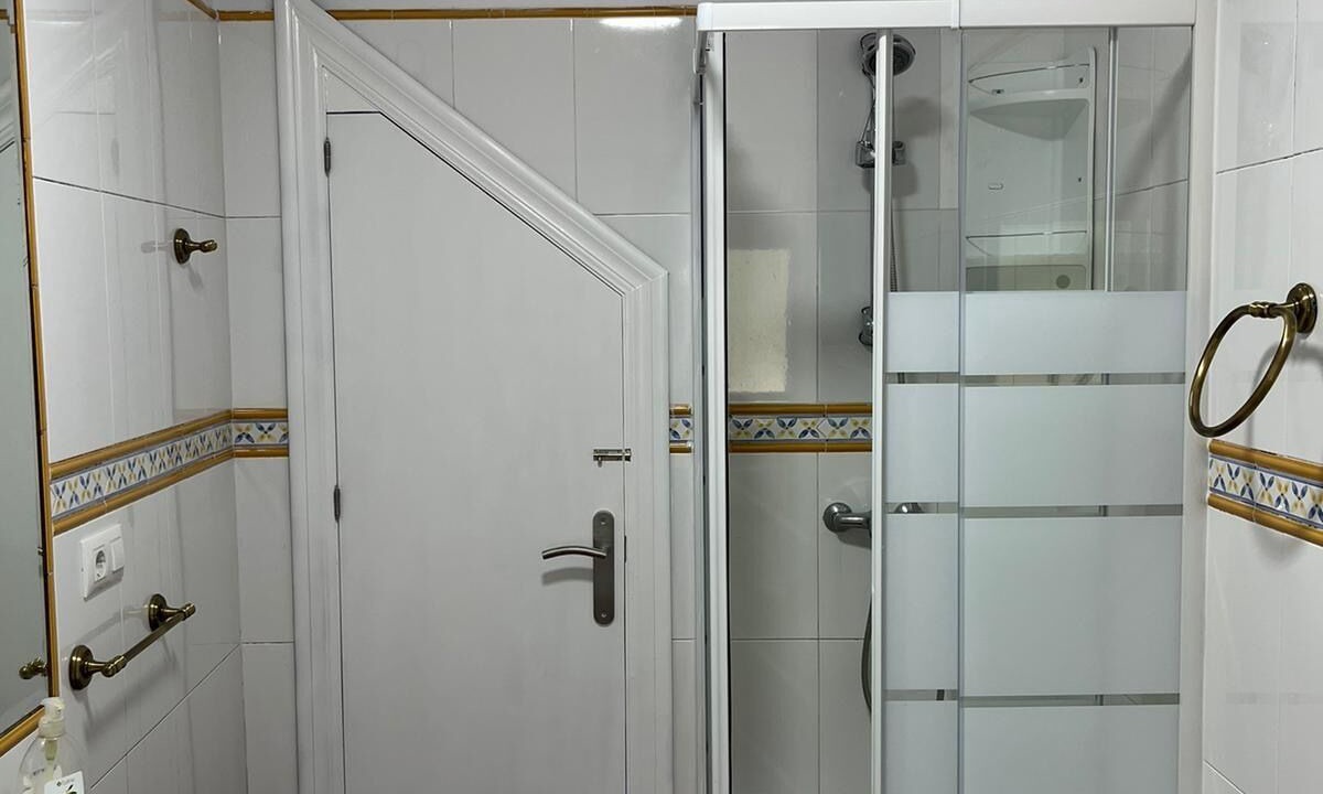 Photo of Bathroom in Roiz