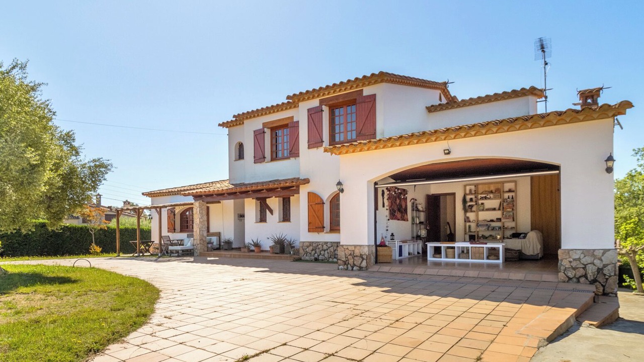 Photo of Outdoor in Can Carbonell