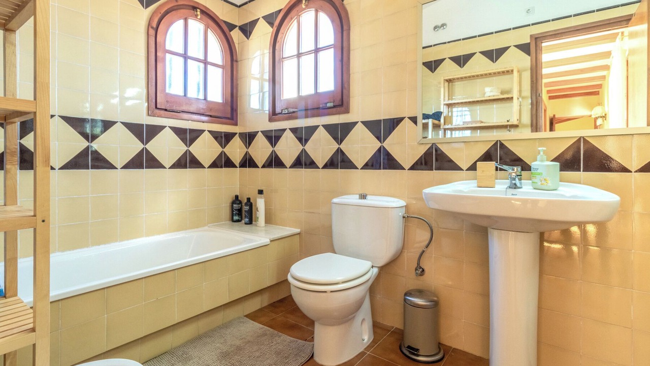 Photo of Bathroom in Can Carbonell