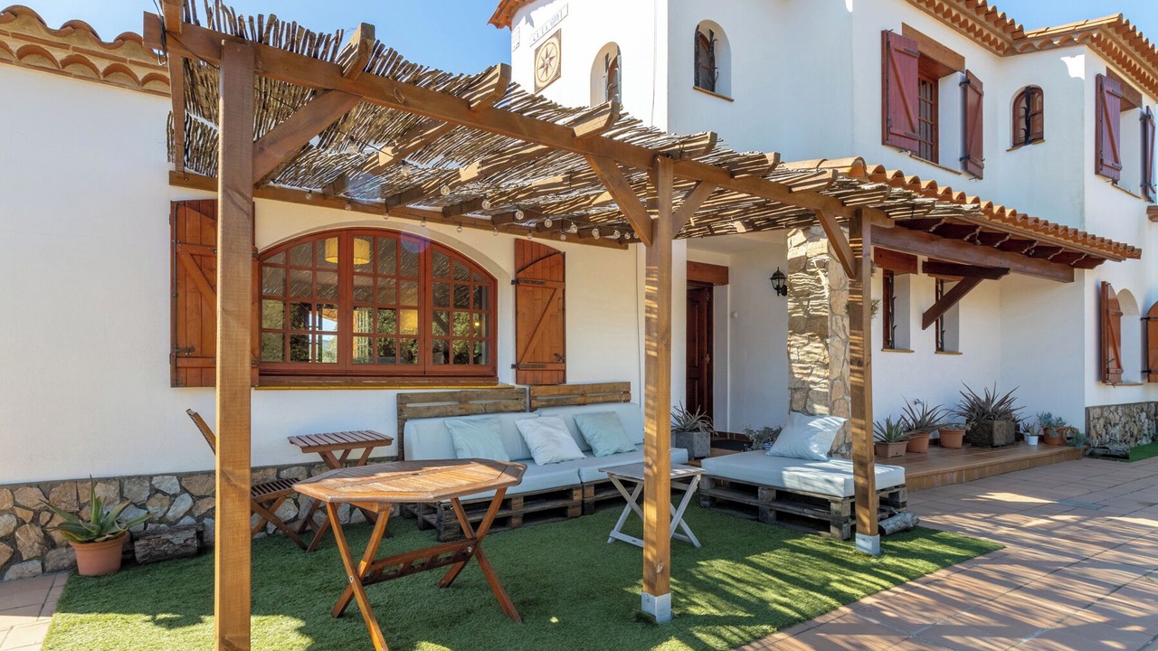 Photo of Outdoor in Can Carbonell