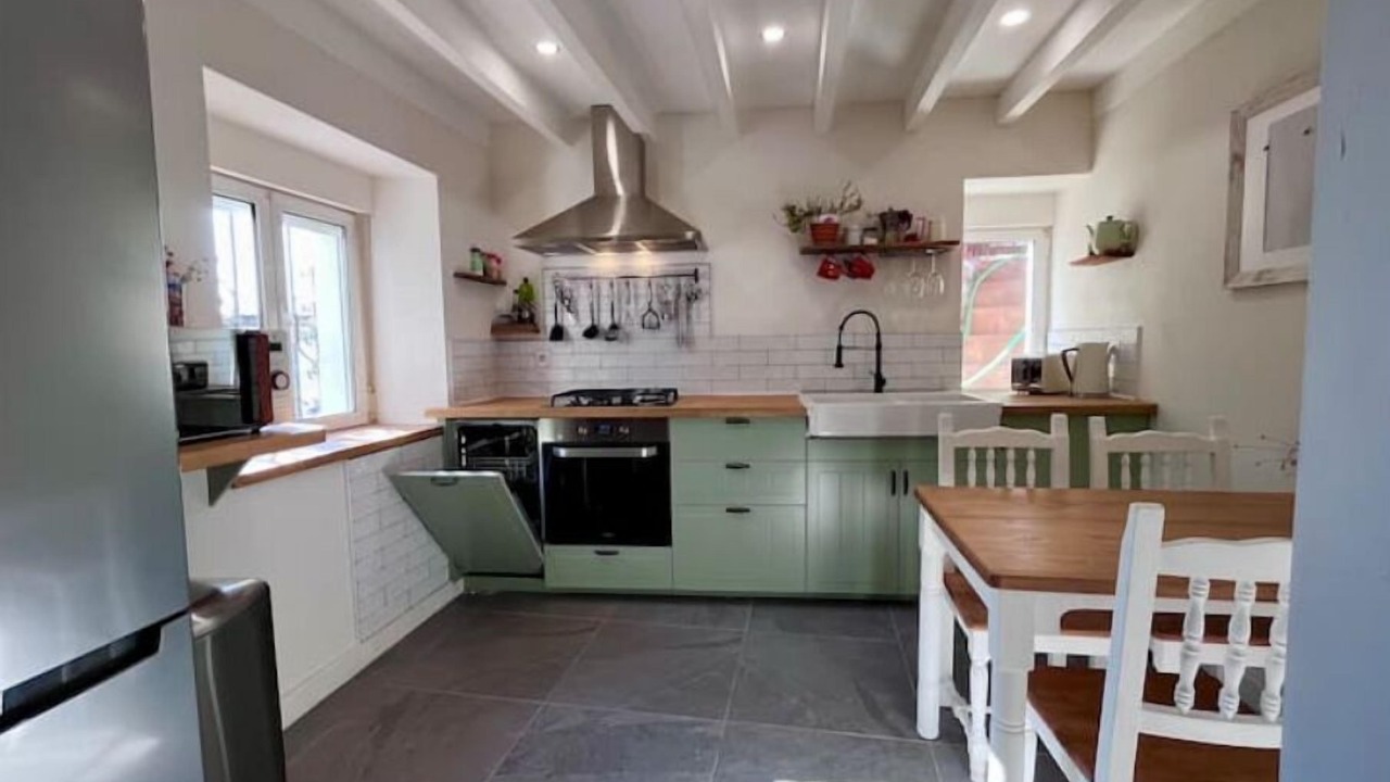 Photo of Kitchen in Santianes de Ola