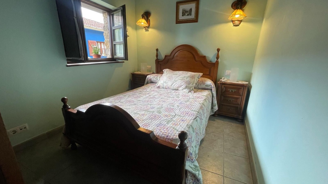 Photo of Bedroom in Llerandi