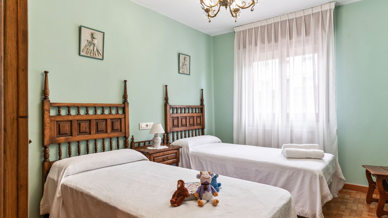 Photo of Bedroom in Sales