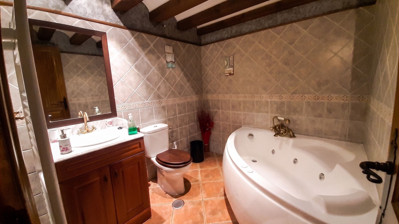 Photo of Bathroom in Hueva
