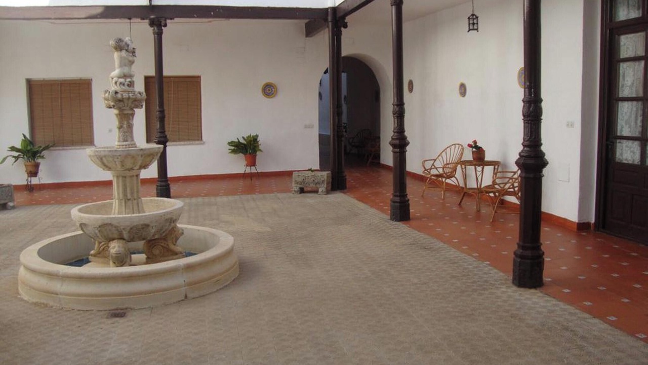 Photo of Others in Almagro