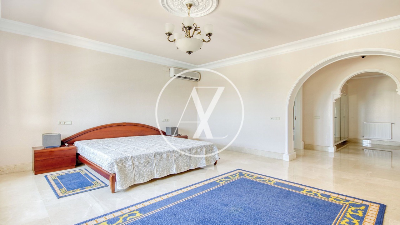 Photo of Bedroom in Palau-Saverdera