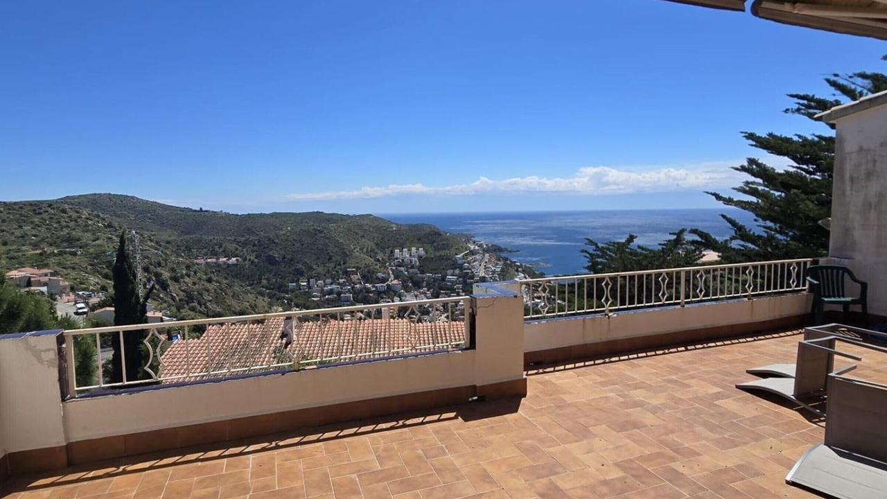 Photo of Patio Balcony in Almadraba-Canyelles