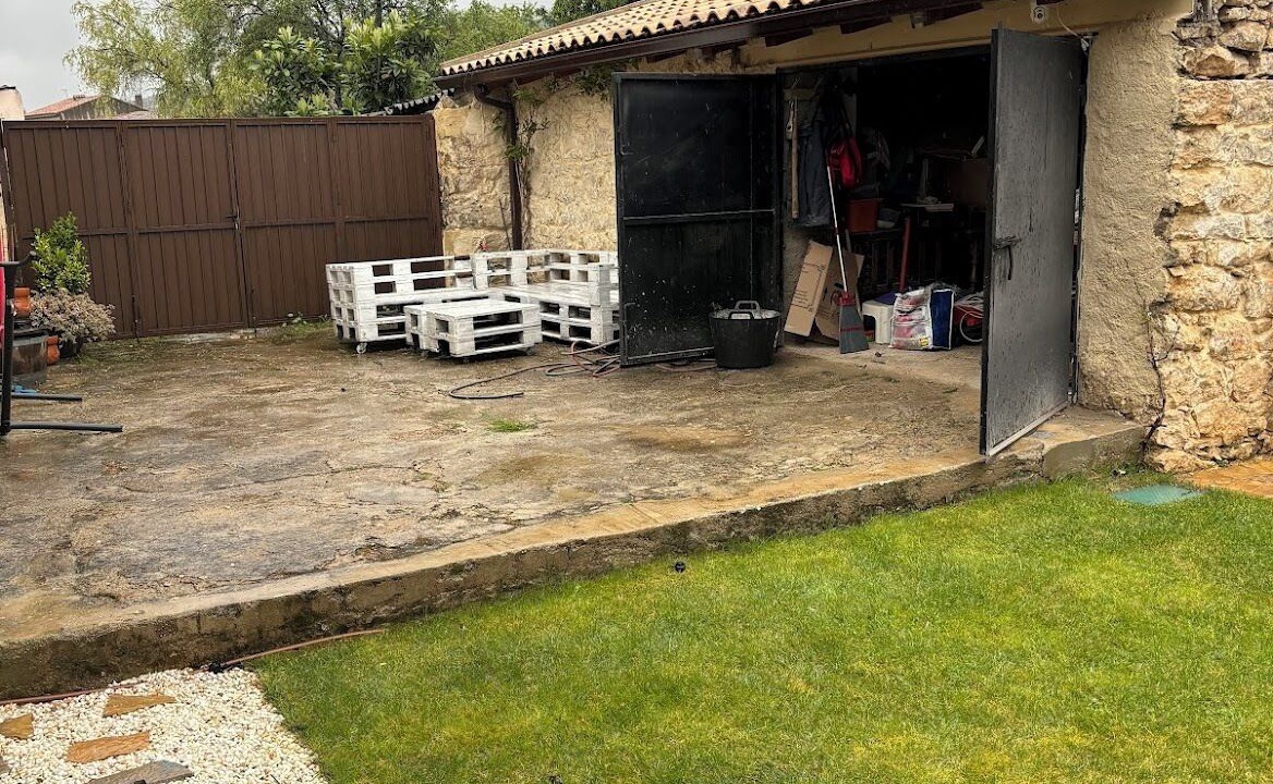 Photo of Patio Balcony in Patones
