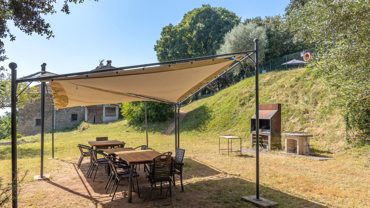 Photo of Outdoor in Camos