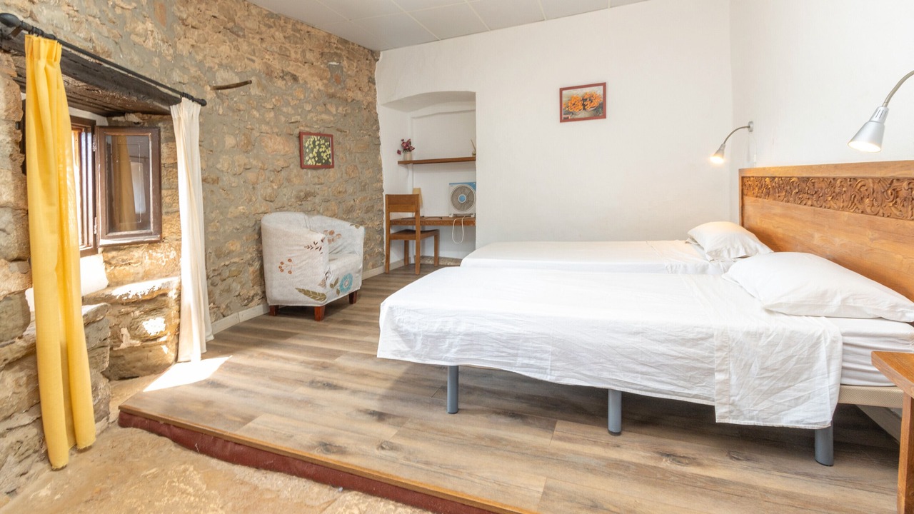 Photo of Bedroom in Camos