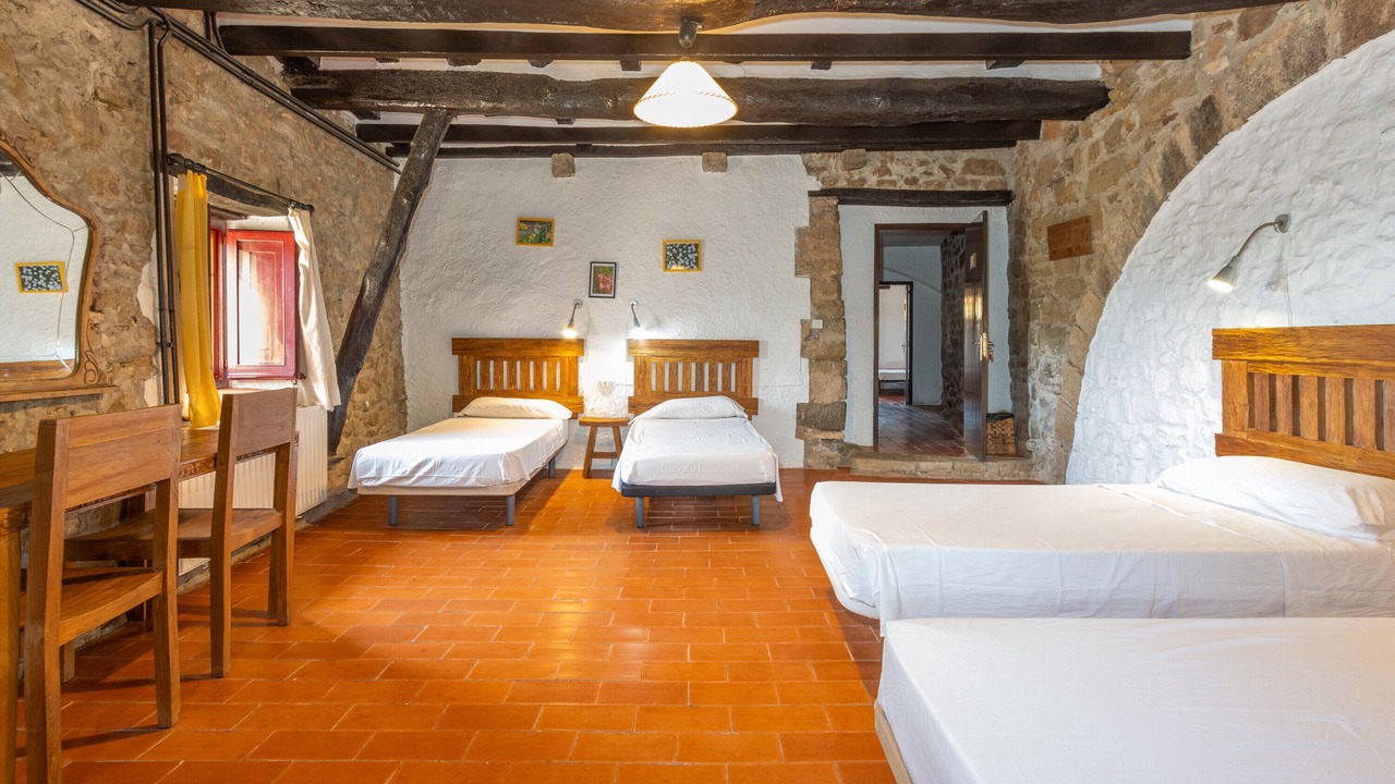Photo of Bedroom in Camos