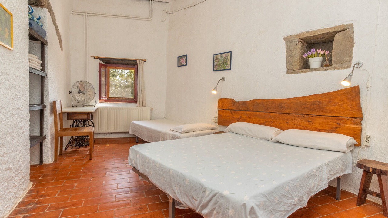 Photo of Bedroom in Camos