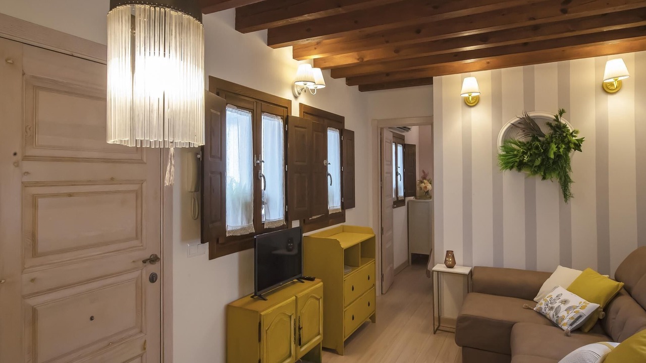 Photo of Livingroom in Jewish Quarter