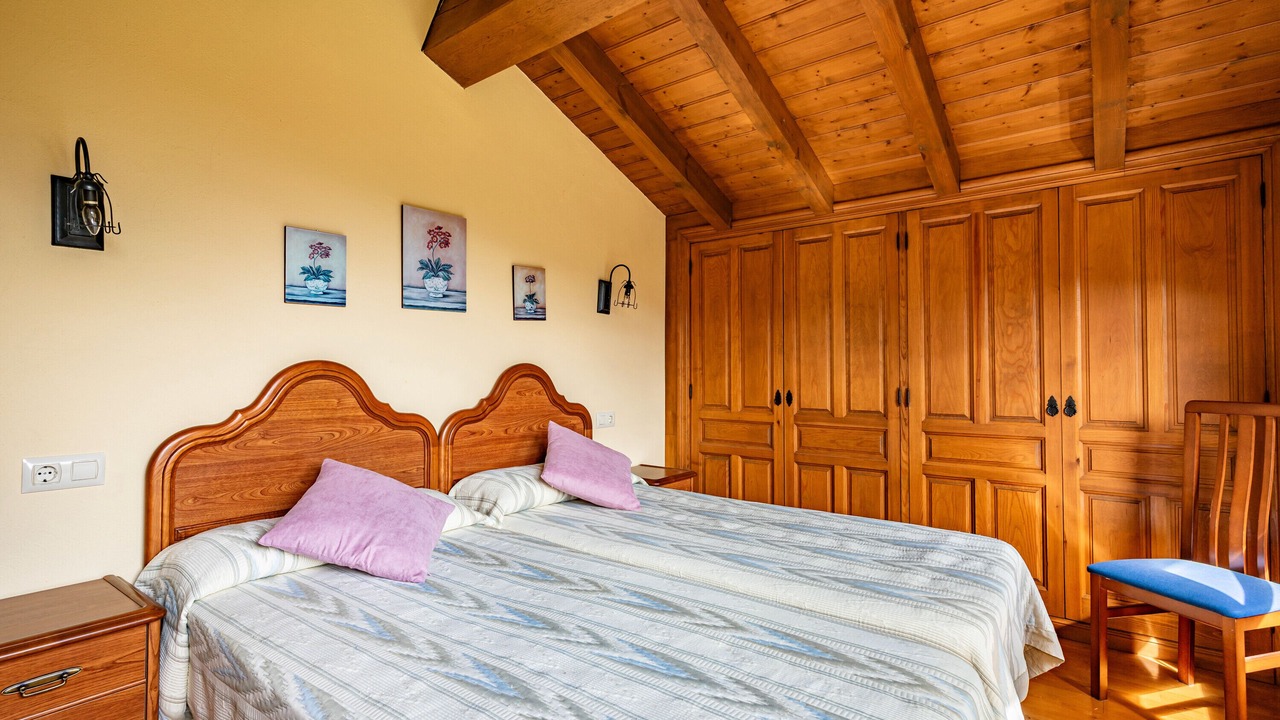 Photo of Bedroom in Penamellera Baja