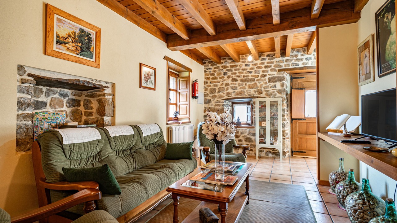 Photo of Livingroom in Penamellera Baja