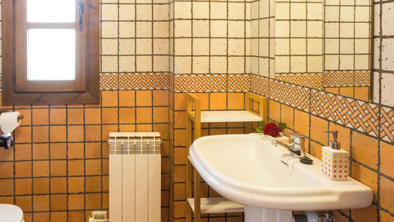 Photo of Bathroom in Fresneda de la Tiron