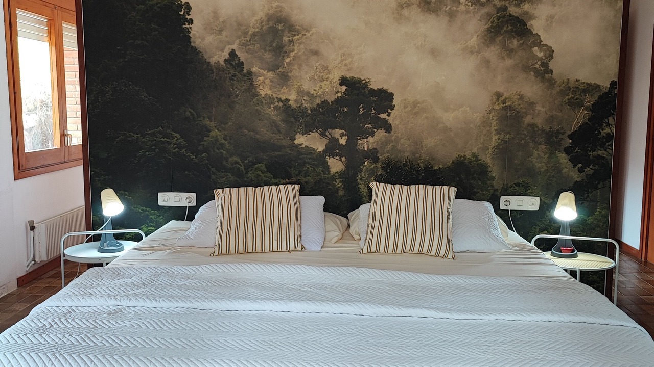 Photo of Bedroom in Canoves