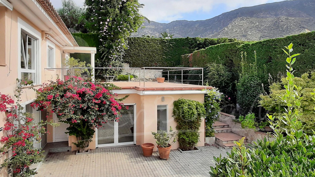Photo of Patio Balcony in Palau-Saverdera