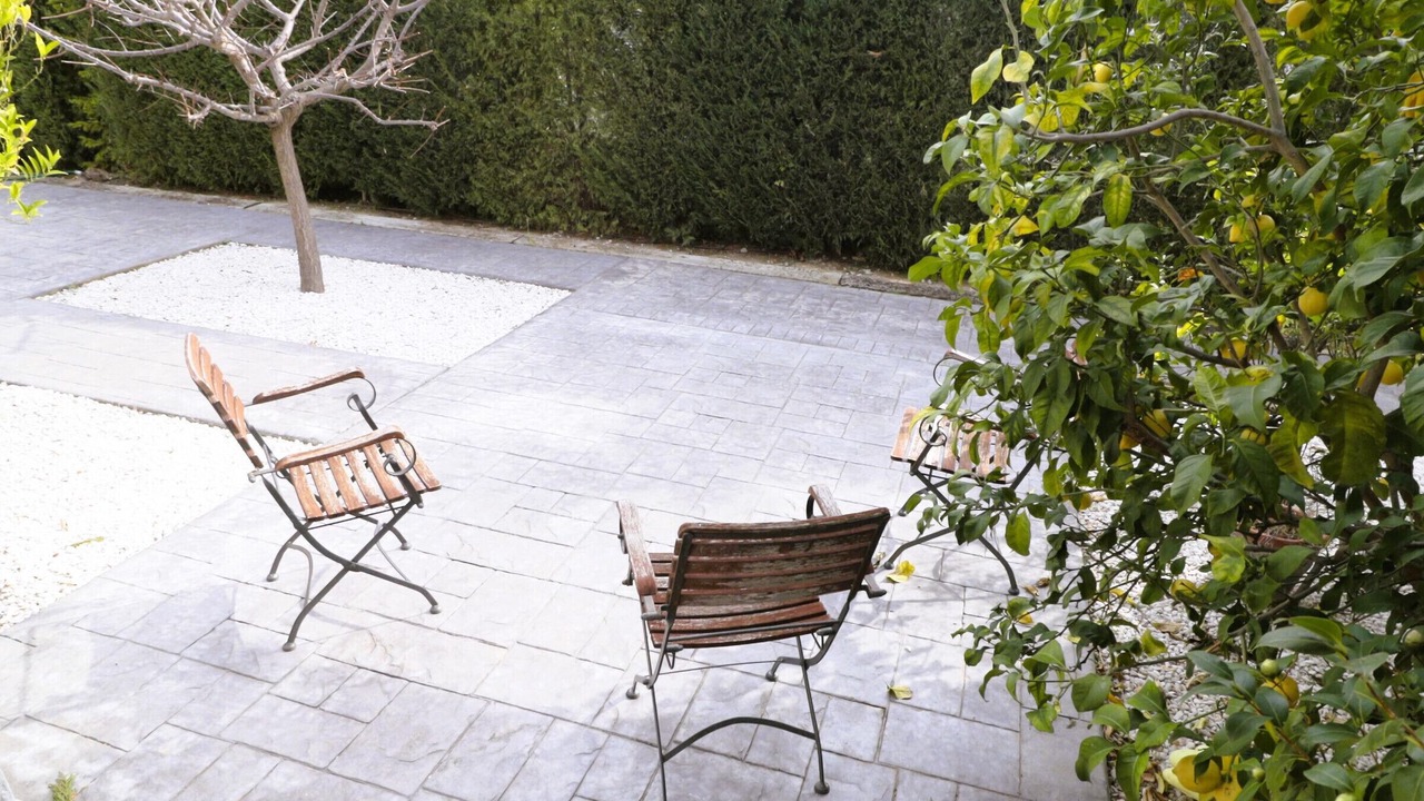 Photo of Patio Balcony in El Mas Isaac
