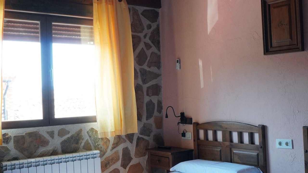 Photo of Bedroom in Los Navalucillos