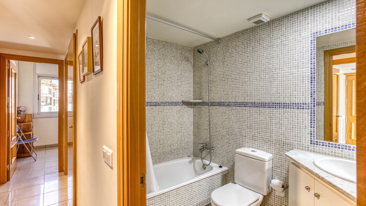 Photo of Bathroom in L'Escala
