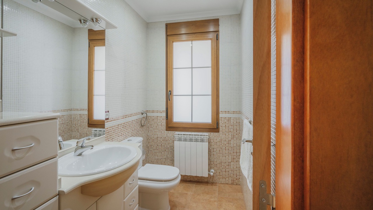 Photo of Bathroom in Palacios de la Sierra