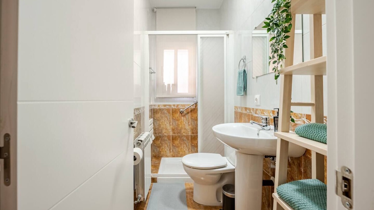 Photo of Bathroom in San Martin del Rey Aurelio