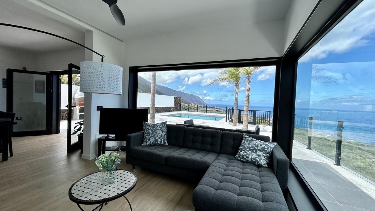 Photo of Livingroom in Frontera