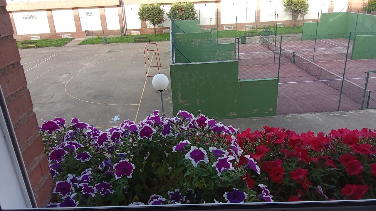 Photo of Others in Leon