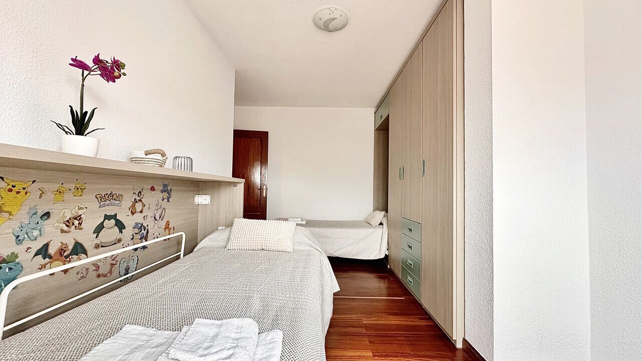 Photo of Bedroom in Somo