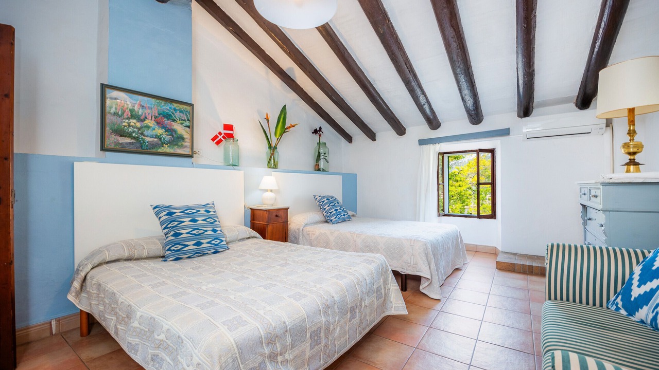 Photo of Bedroom in Biniaraix