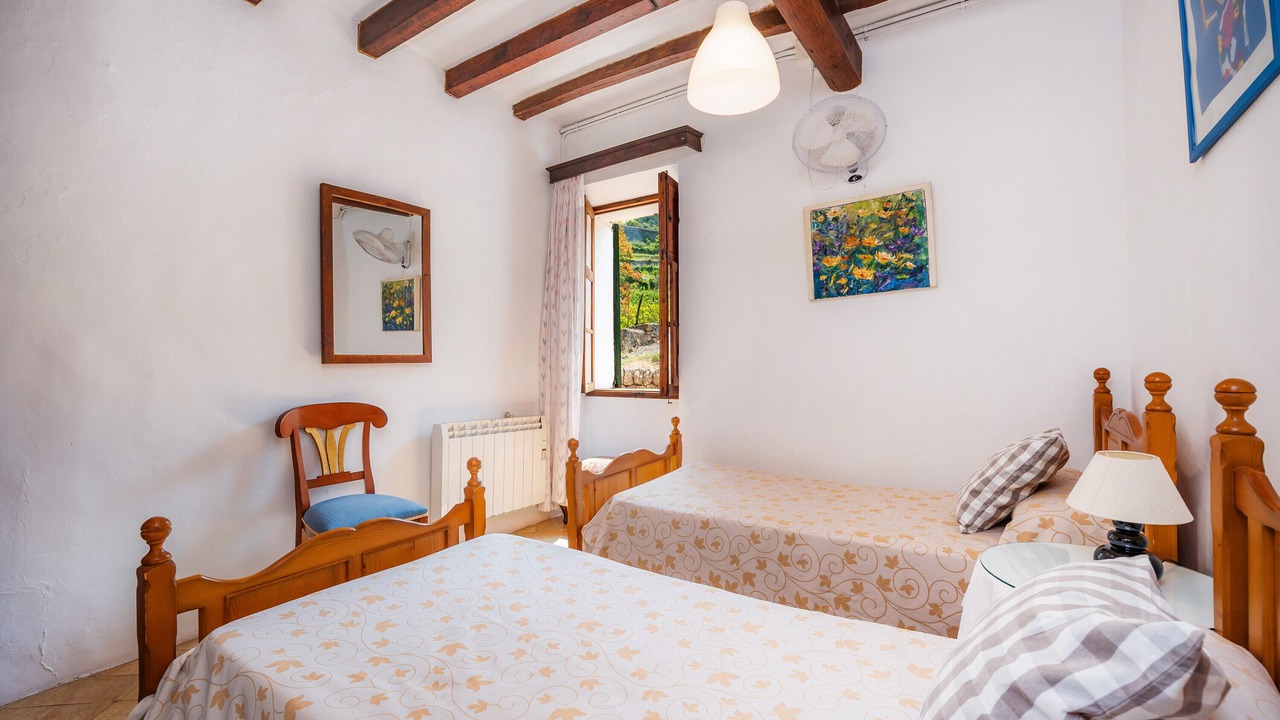 Photo of Bedroom in Biniaraix