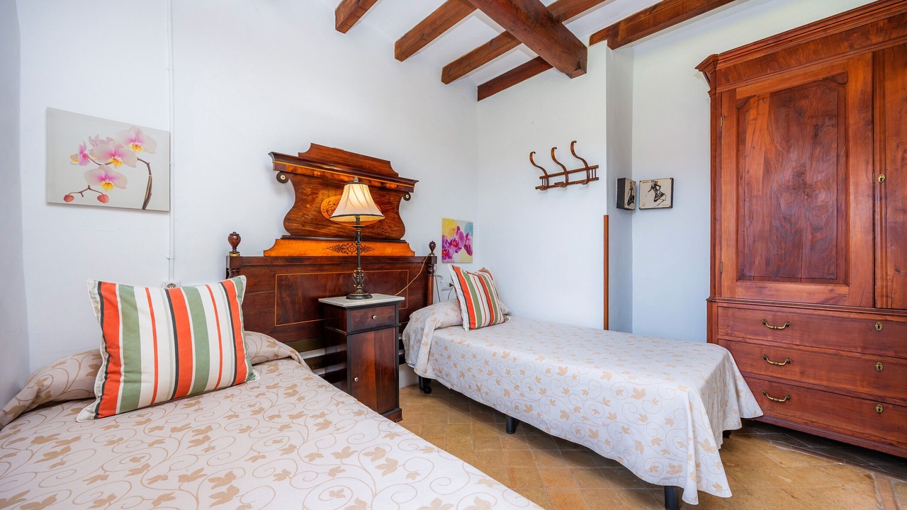 Photo of Bedroom in Biniaraix