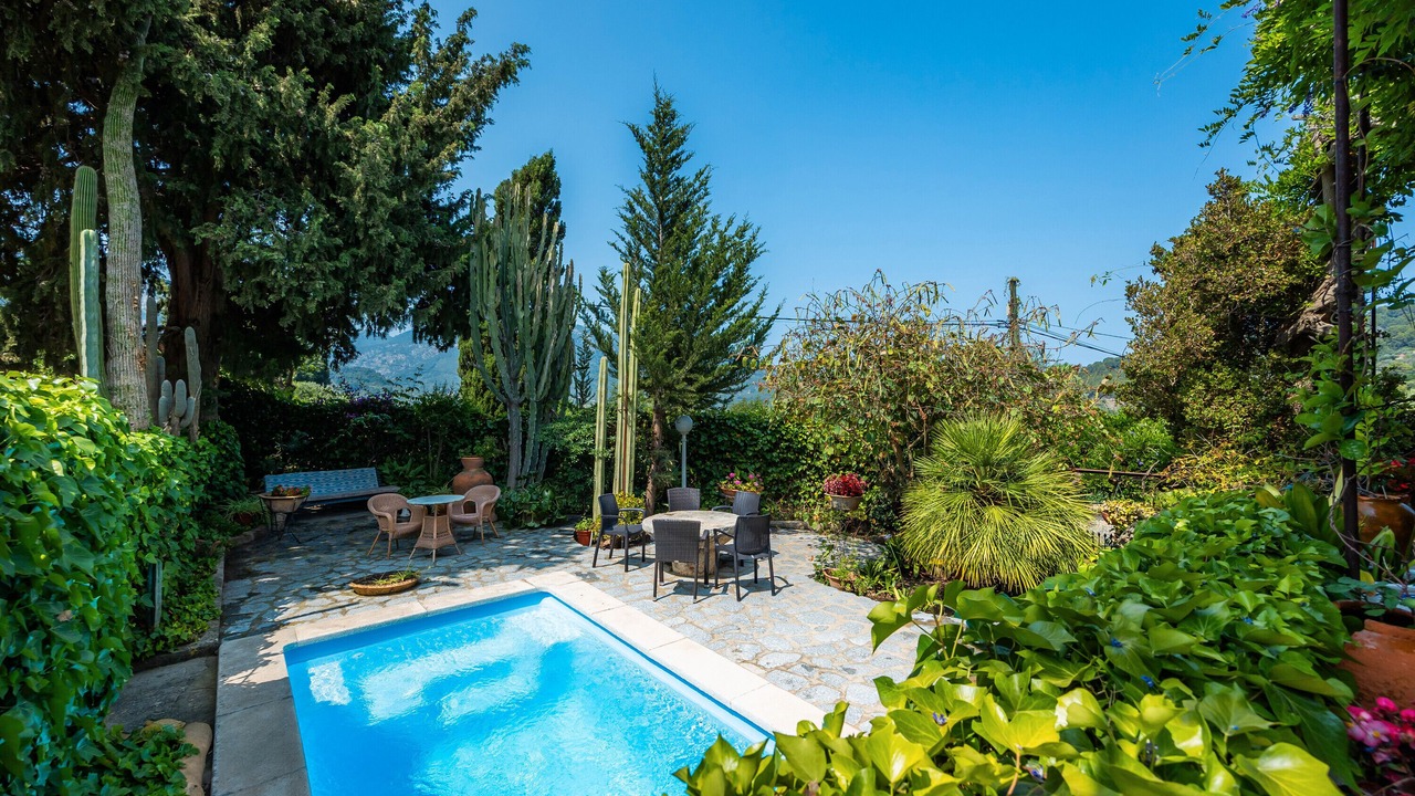 Photo of Outdoor in Biniaraix