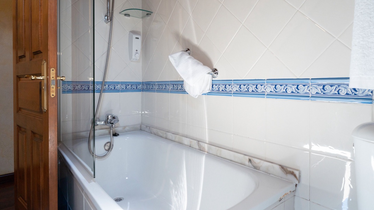 Photo of Bathroom in Santianes de Ola