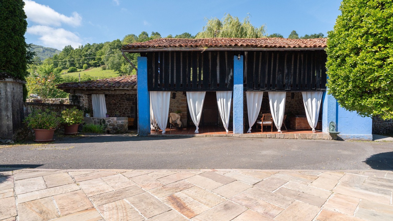 Photo of Outdoor in Santianes de Ola