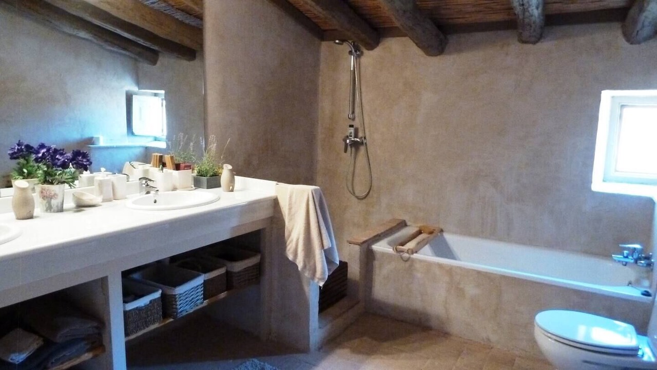 Photo of Bathroom in Riumors