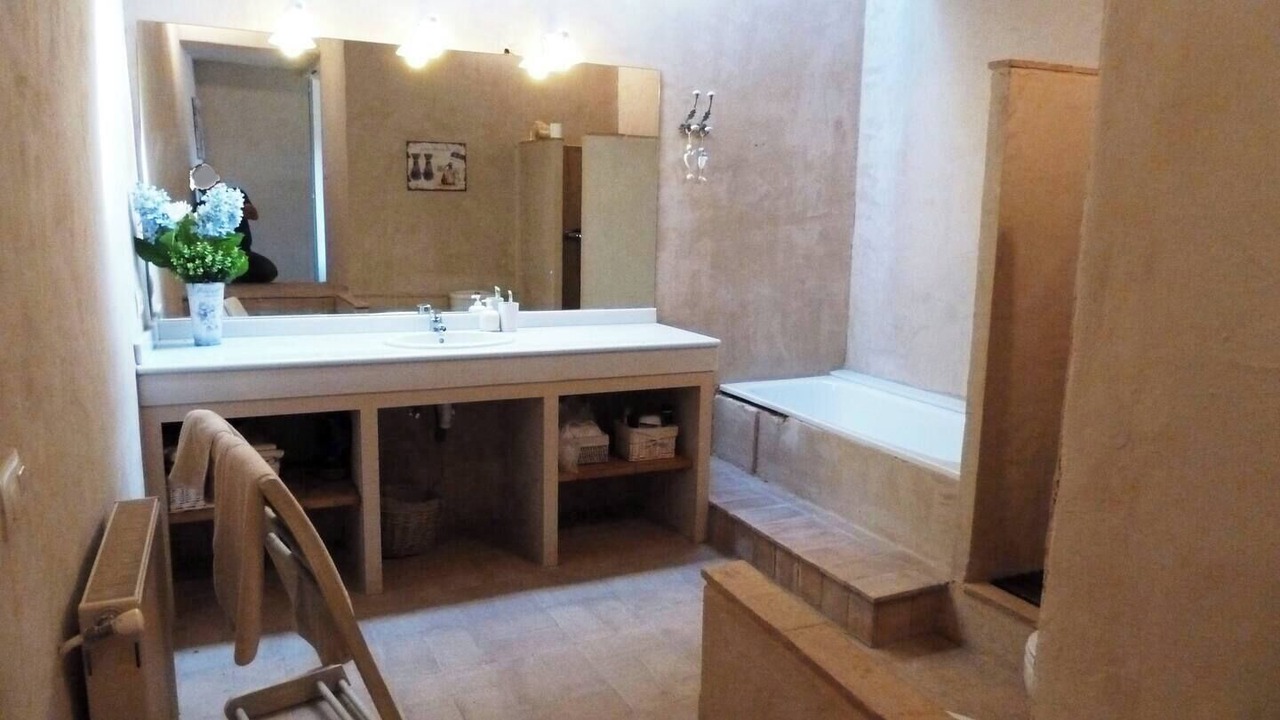 Photo of Bathroom in Riumors