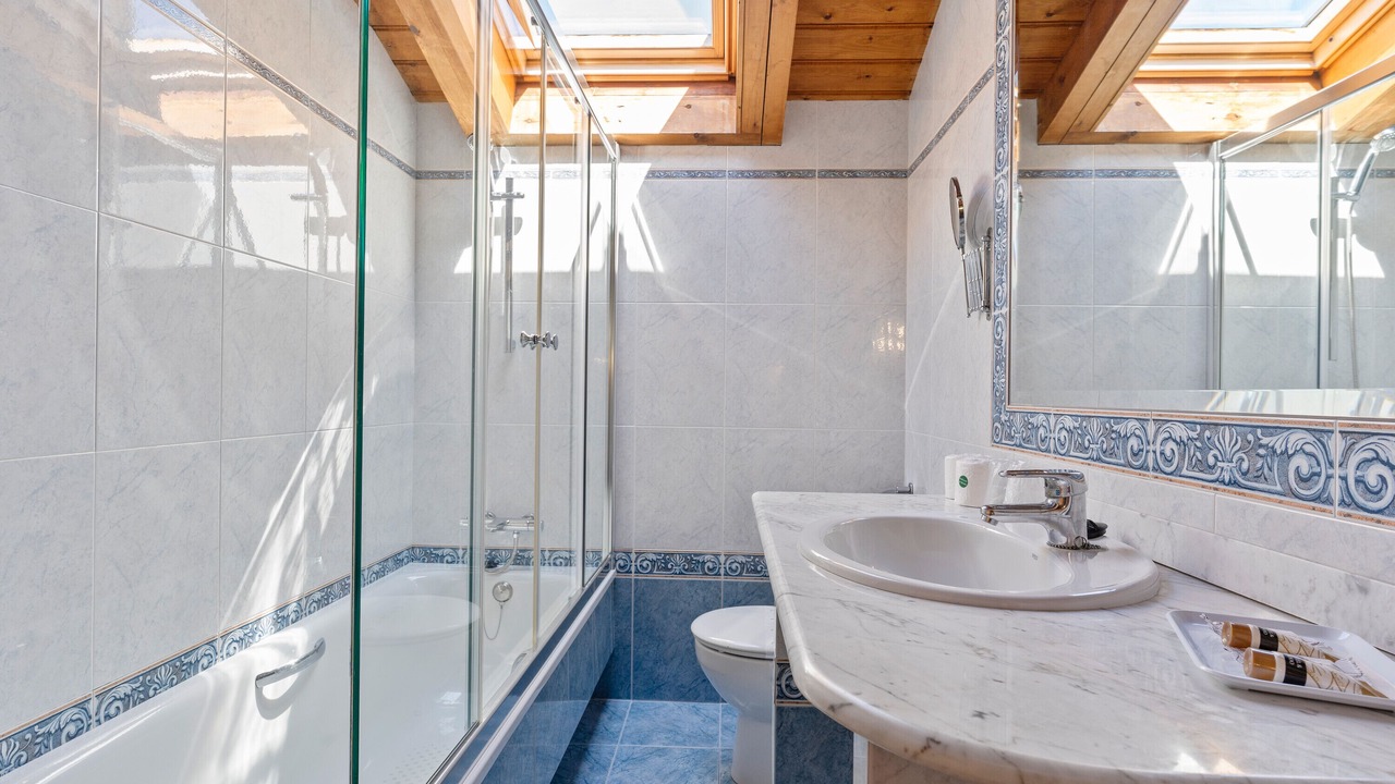 Photo of Bathroom in Bustio