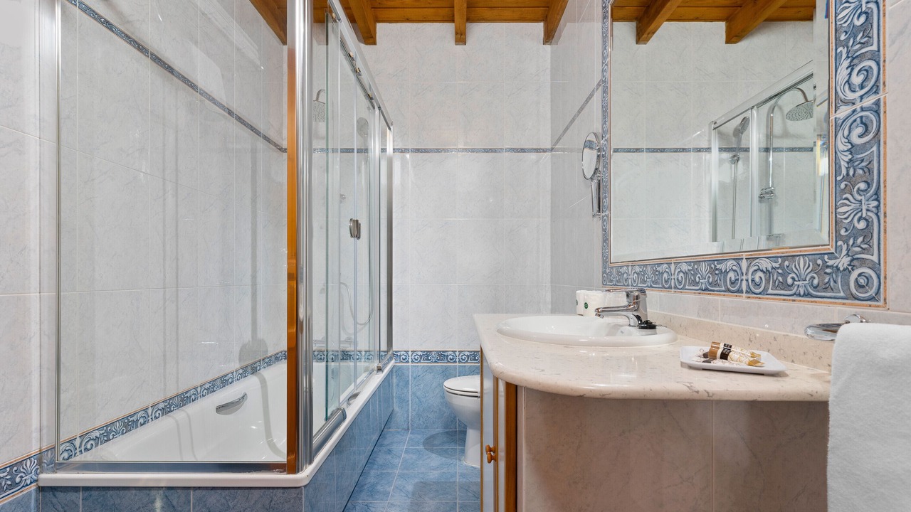 Photo of Bathroom in Bustio