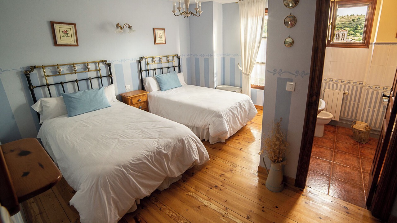 Photo of Bedroom in Pinilla de los Barruecos