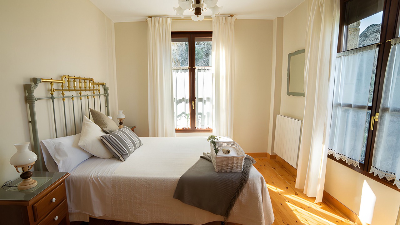 Photo of Bedroom in Pinilla de los Barruecos
