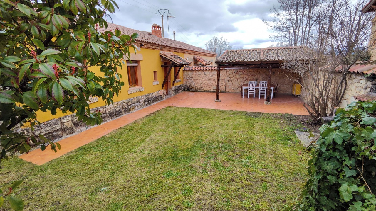 Photo of Outdoor in Orejana