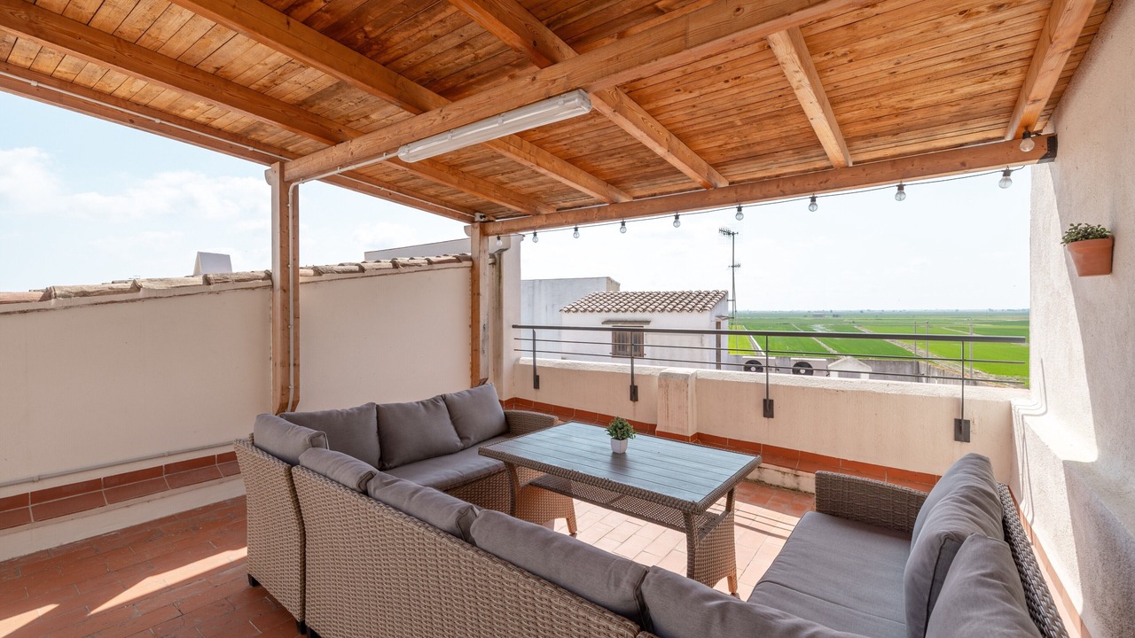 Photo of Outdoor in Camarles
