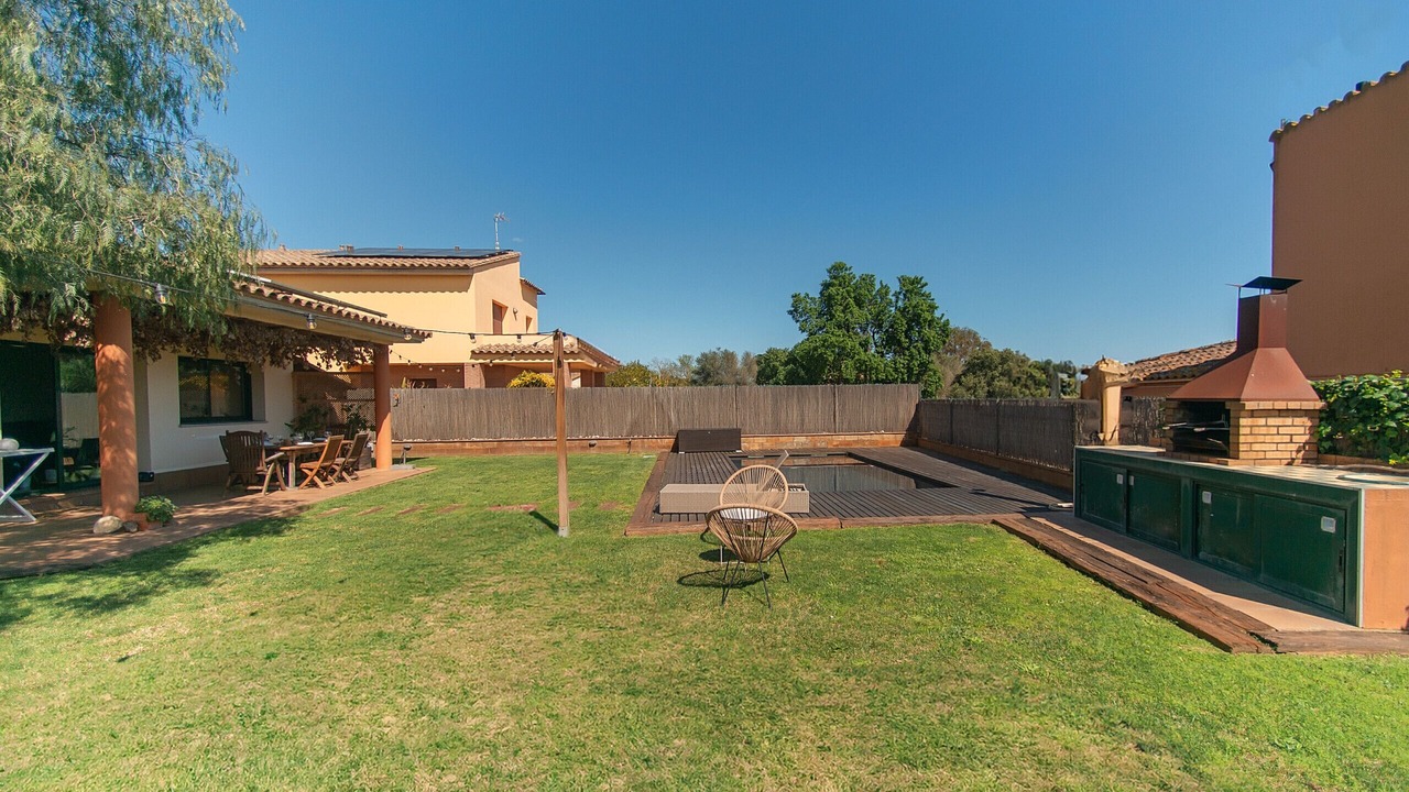 Photo of Outdoor in Vall-Llobrega