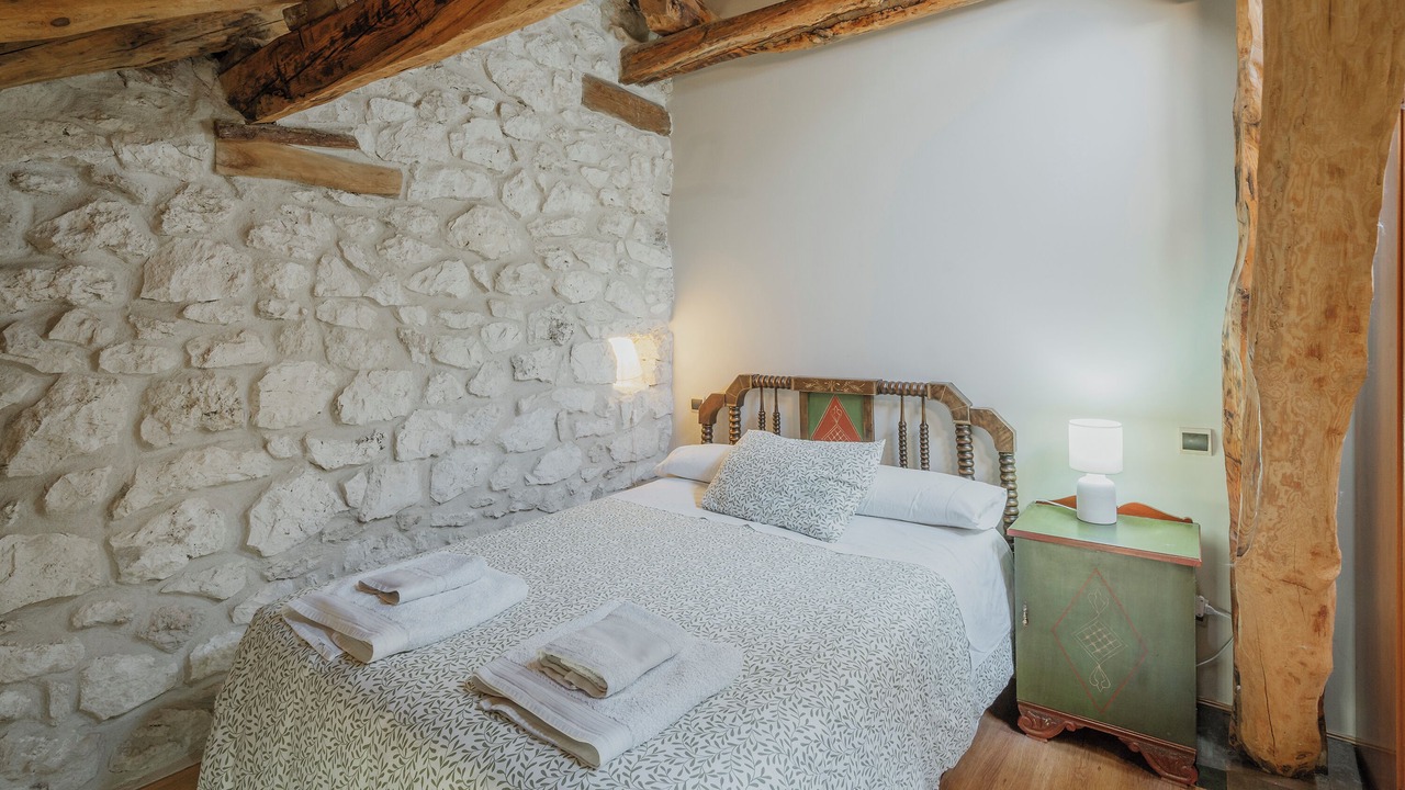Photo of Bedroom in Frumales