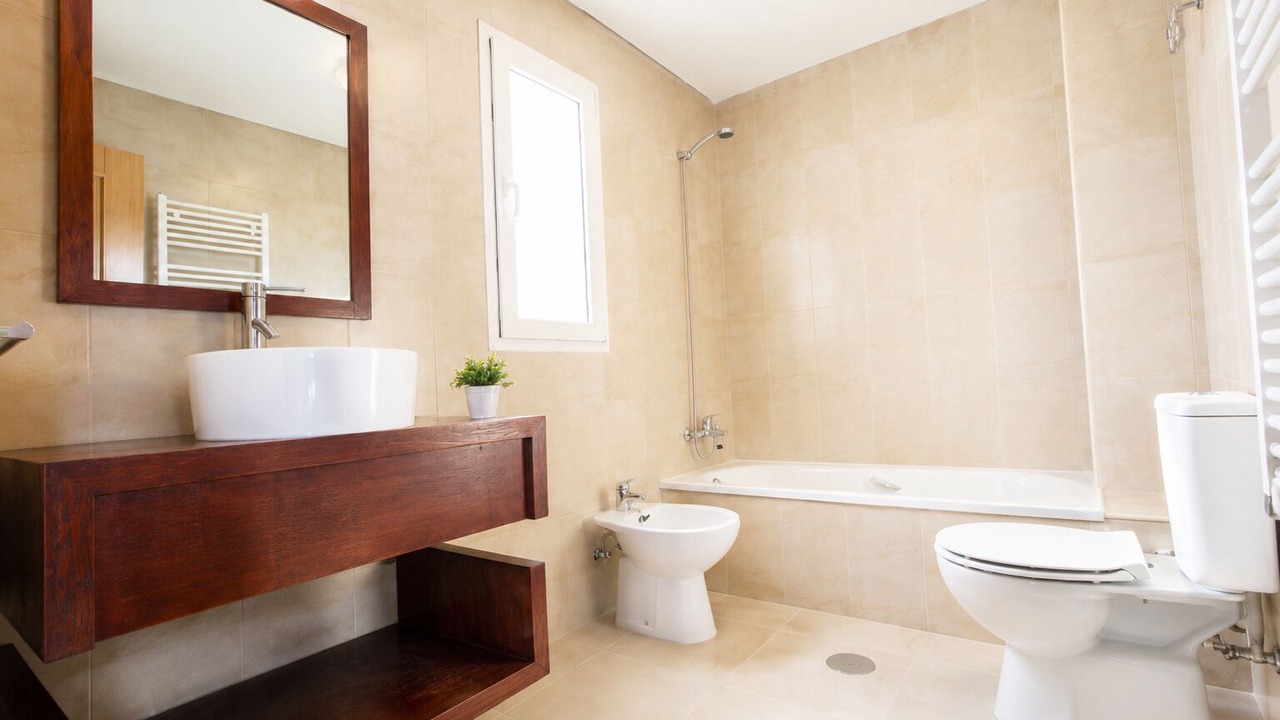 Photo of Bathroom in Roldan